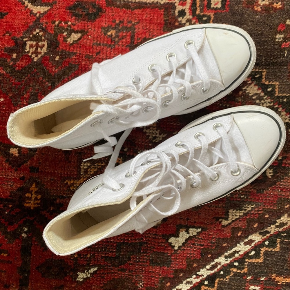 Converse platform sneakers